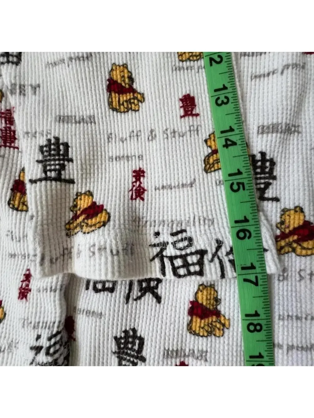 Vintage RARE Disney Store POOH BEAR & Asian Writing PJ Set - XL - Picture 9 of 12
